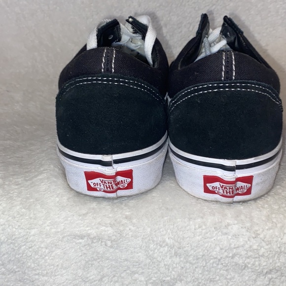 Vans - Picture 4 of 5